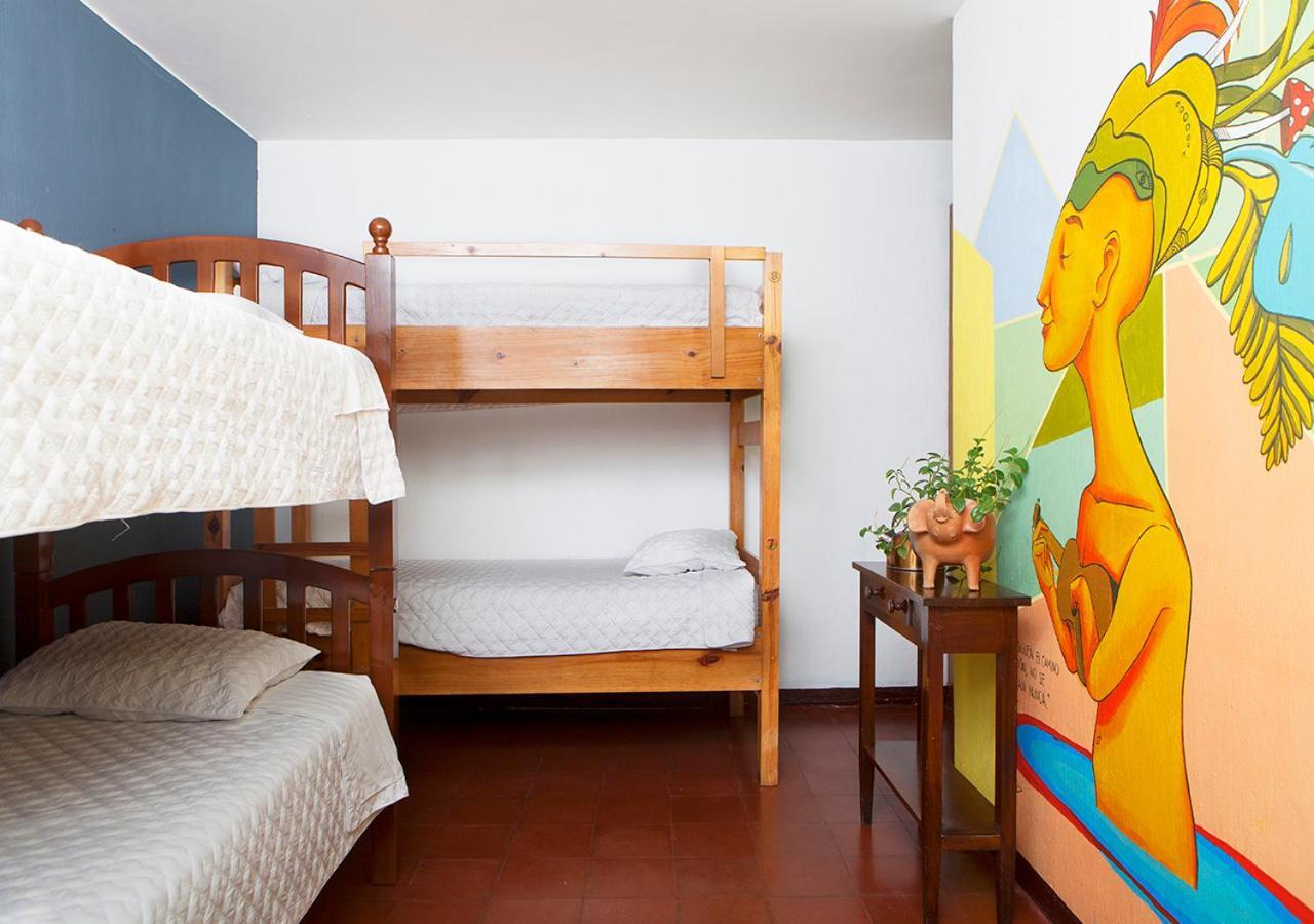 Auberge de jeunesse Quetzalroo à Ville de Guatemala Extérieur photo